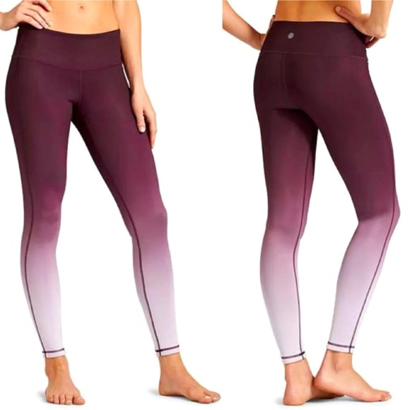 Athleta Chaturanga Ombré 7/8 Leggings size XS Currant Reversible Ankle - Picture 1 of 9